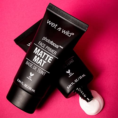 wet n wild Photo Focus Matte Face Primer with Aloe Vera & Vitamin E