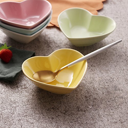 Heart-Shaped Ceramic Pudding Cake Bowl Set of 4 - Microwave Safe