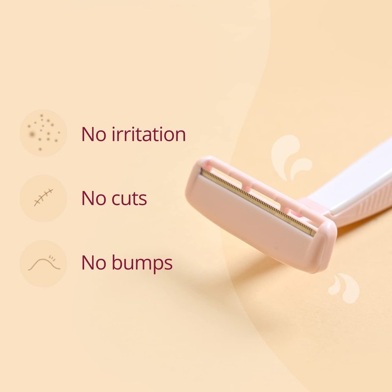 Carmesi Bikini Razor for Women | No Cuts, No Bumps Hair Removal | Japanese Nano-Precision Blade with Safety Comb | Smooth, Irritation-Free Bikini Line Shave | 1 Razor