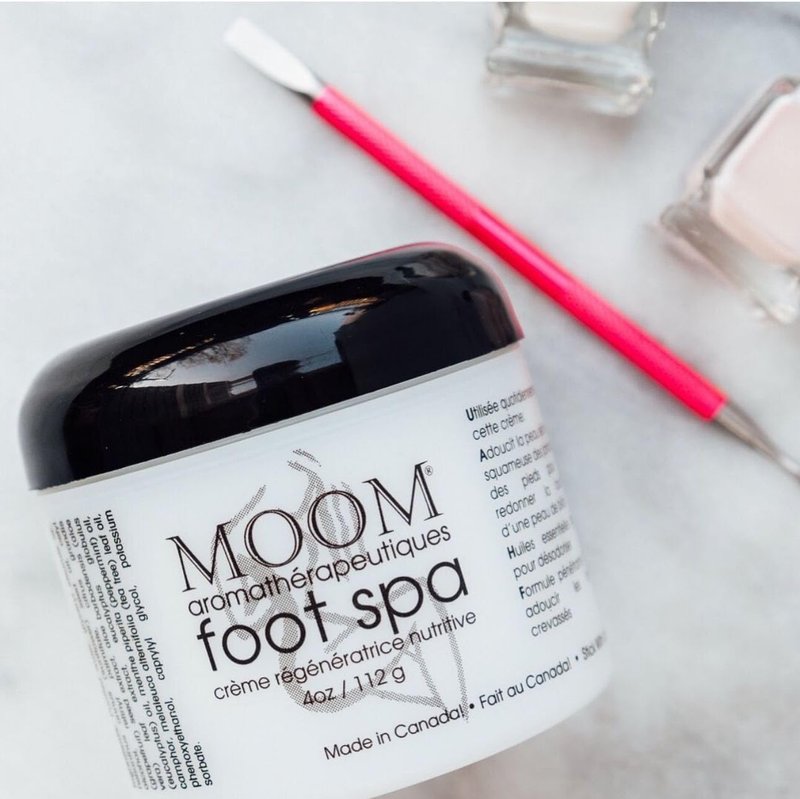 MOOM Foot Spa Cream – 100% Natural Foot Renewal, foot cream infused with Essential Oils for Soft, Smooth Feet, Moisturizer for Dry, Cracked Heels,Feet,Knees,Elbows,Hands (1oz) (2 Pack)