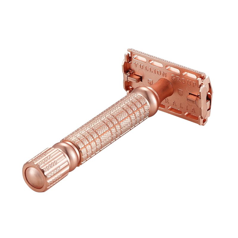 VIKINGS BLADE Double Edge Safety Razor + 5 Swedish Steel Blades + Luxury Case. Smooth, Reusable, Recyclable (Chieftain "Hera")