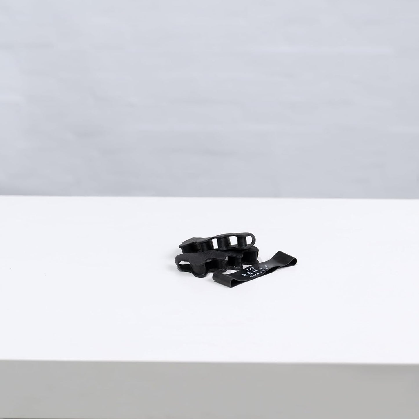 Toe Spacers - Silicone Toe Spacers for Bunions, Hammer Toe & Plantar Fasciitis - Foot Alignment Tool