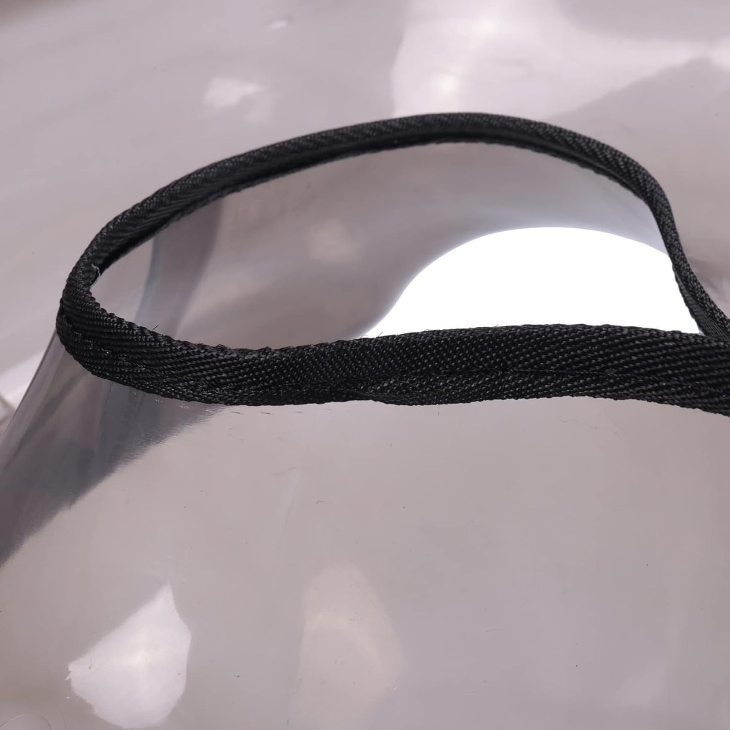 Hairdressing Neck Protector - Perm & Shoulder Hair Clothing Shield | Adjustable Size