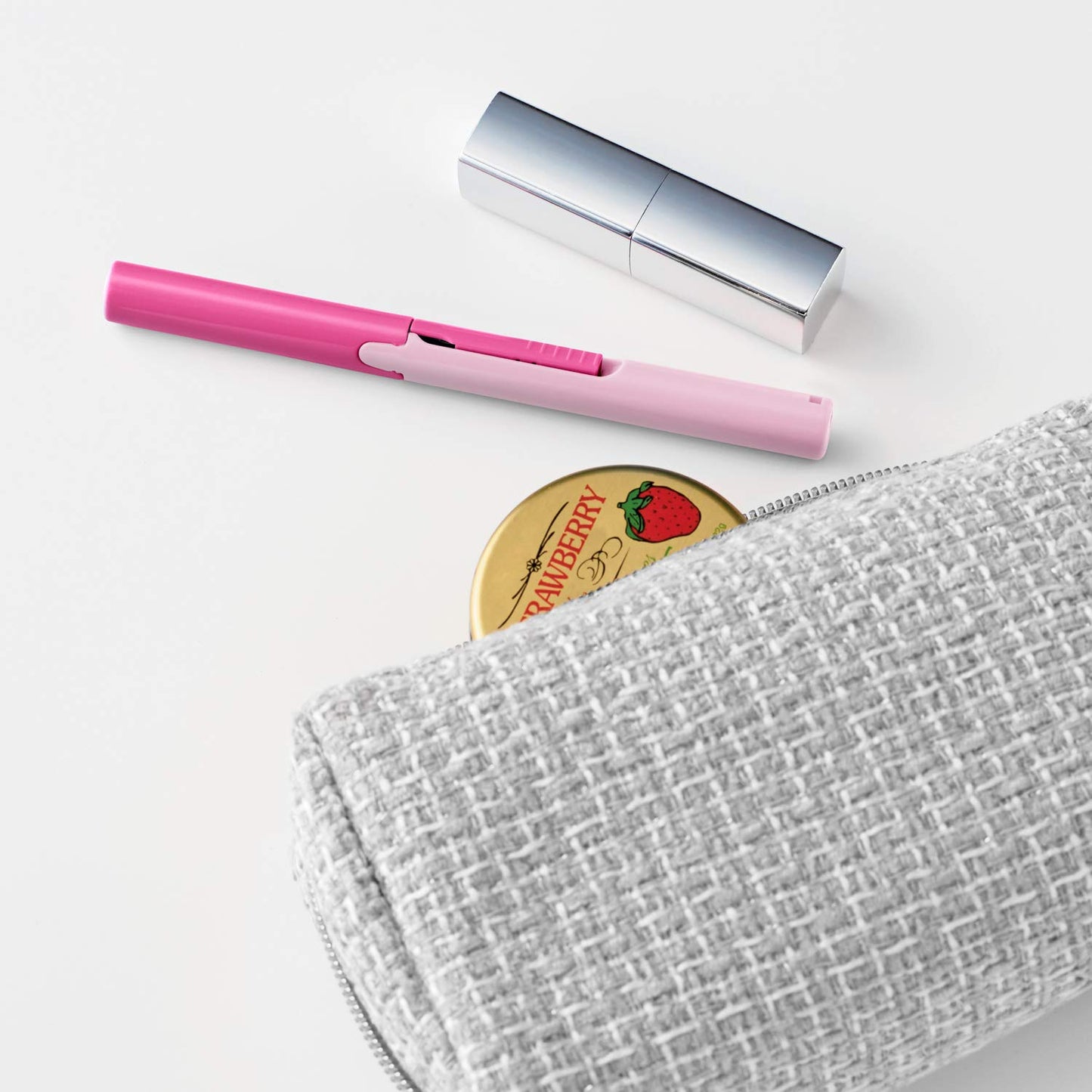 Plus Pen Style Non-Stick Compact TSA Twiggy Scissors with Cover, Pink