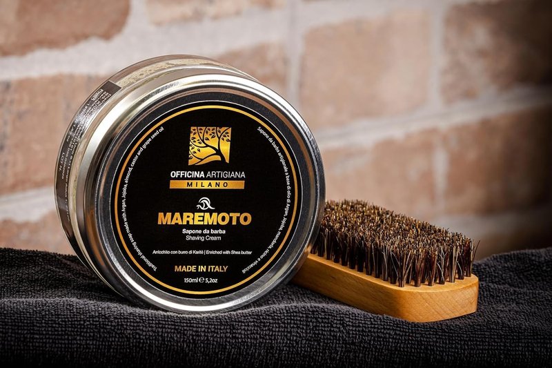 The Goodfellla's Smile, Officina Artigiana Shaving Soap with 5 Antioxiidant oils and Shea Butter, Made in Italy, 150 ml