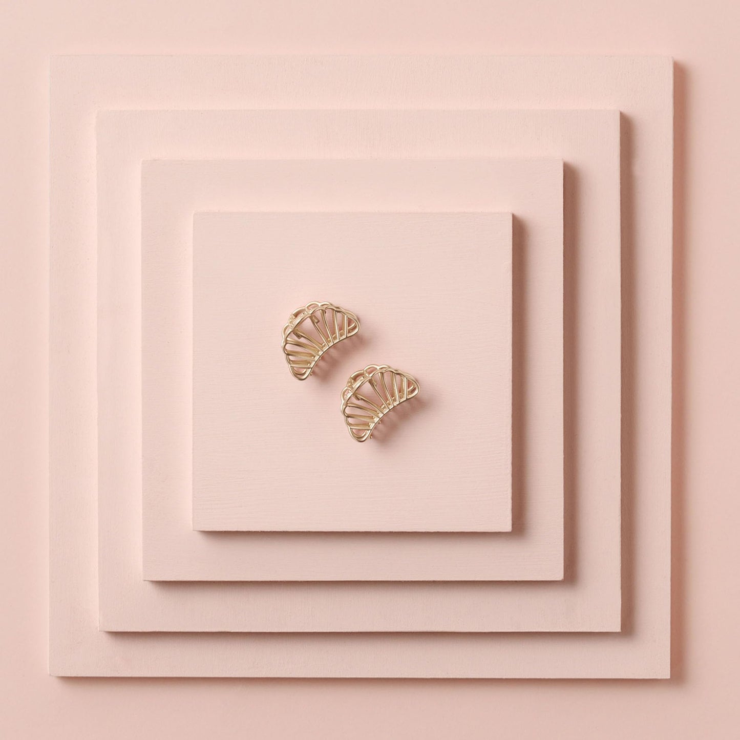 Petite Gilded Mermaid Shell Claw Clips Set