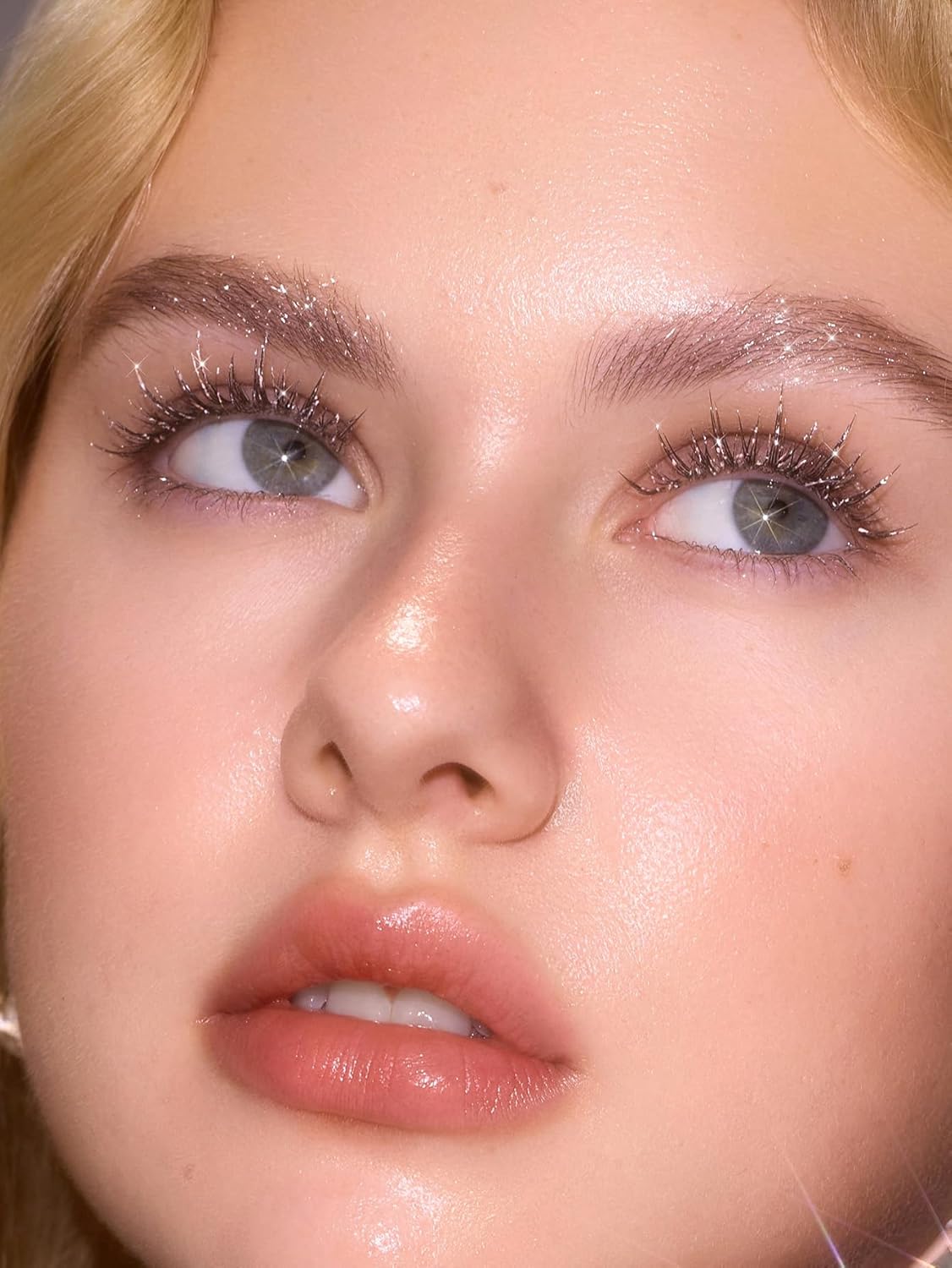 Crystal Gaze Glitter Mascara - High Shine Waterproof Formula for Long-Lasting Glam | Perfect for All-Day Wear