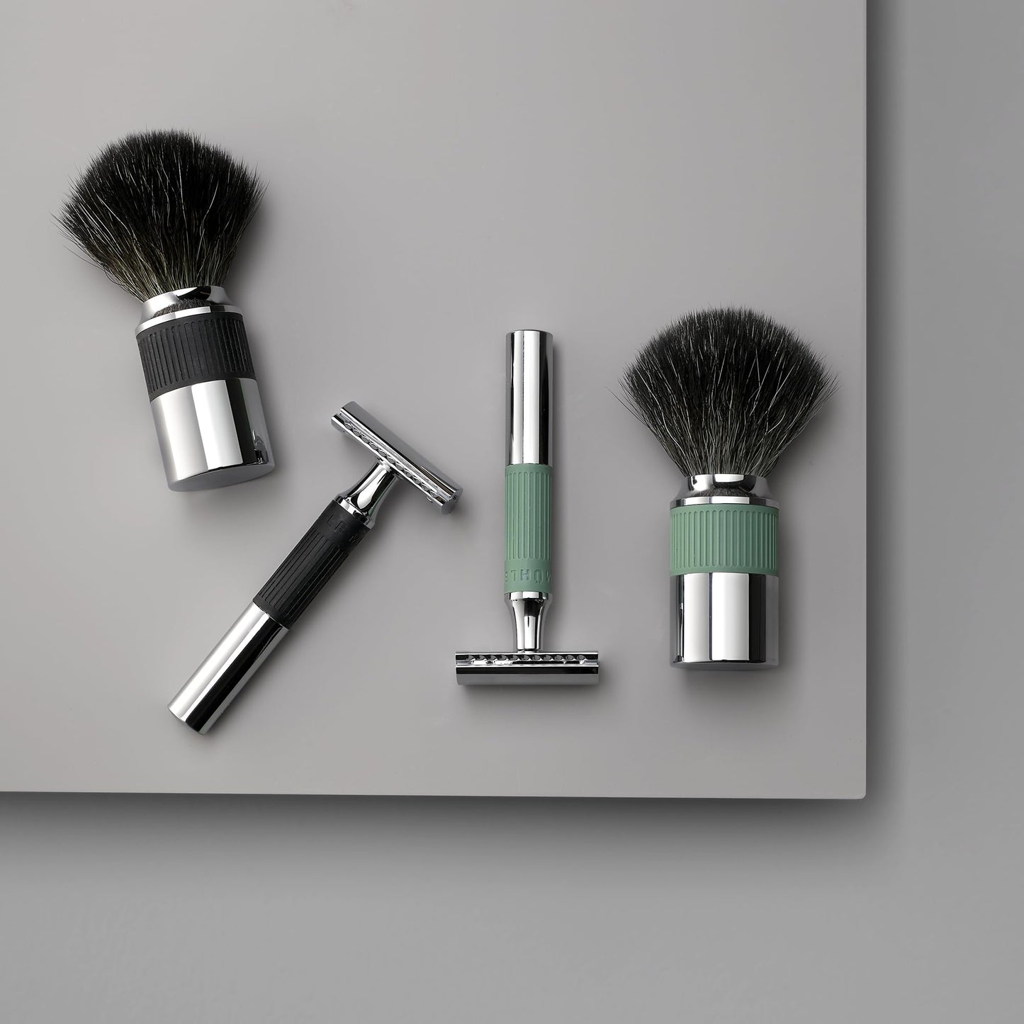 MÜHLE NEO safety razor|double edge safety razor for beginners and experienced shavers|sustainable eco-friendly and reusable|for men and women|chrome with black silicone grip handle