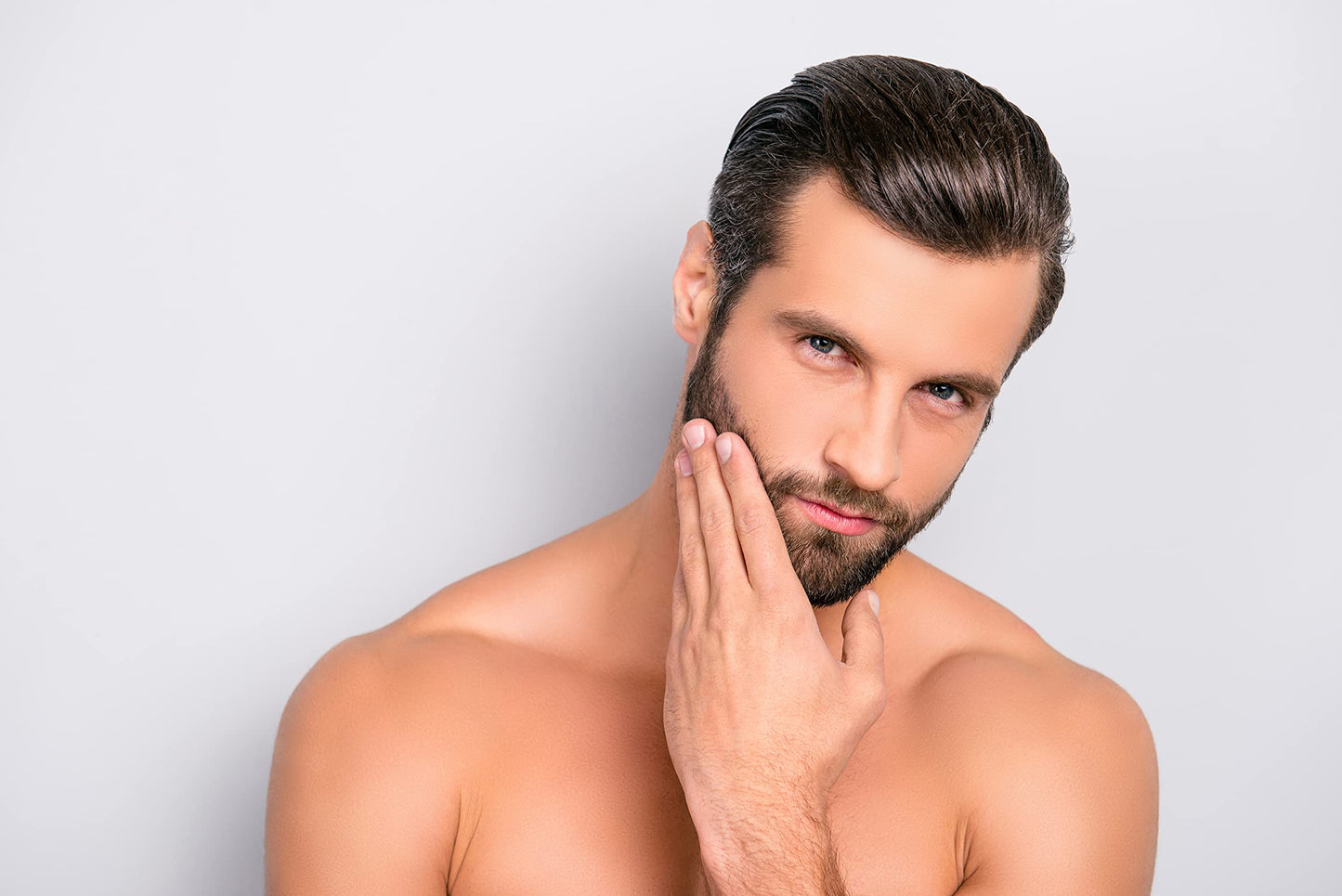 Sandalwood Beard Oil - Natural, Non-GMO, Facial Hair Hydrating & Conditioning Oil Blend - 32 oz - Bulk Sized, Promoting Growth and Silky Smooth Hair - Jojoba, Argan & More!