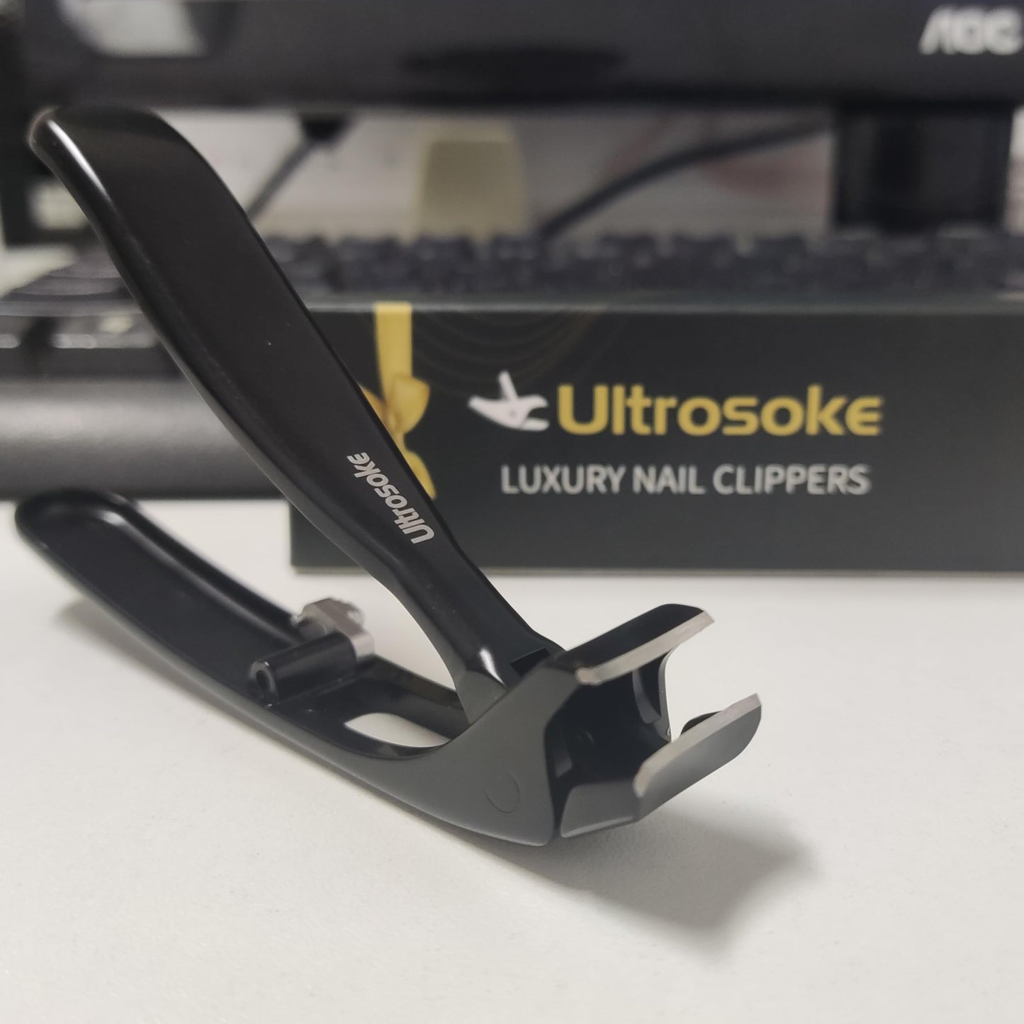 Toenail Clippers for Seniors Men, Long Handle Angled Head Toe Nail Cutter