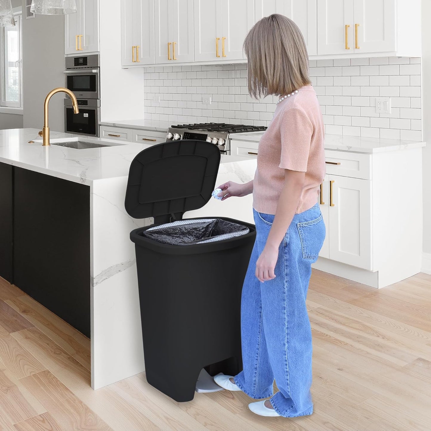 Glad 20 Gallon Trash Can - Clorox Odor Protection | Hands-Free Step-On Design, Black