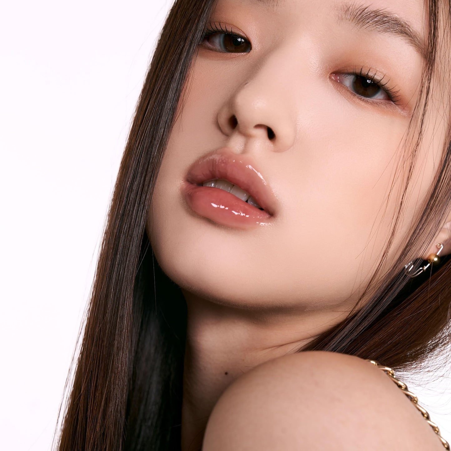 rom&nd Glasting Color Gloss 03 Rose Finch | K-Beauty Plumping Lip Glow | Hydrating, Non-Sticky, Sheer Rosy Shine