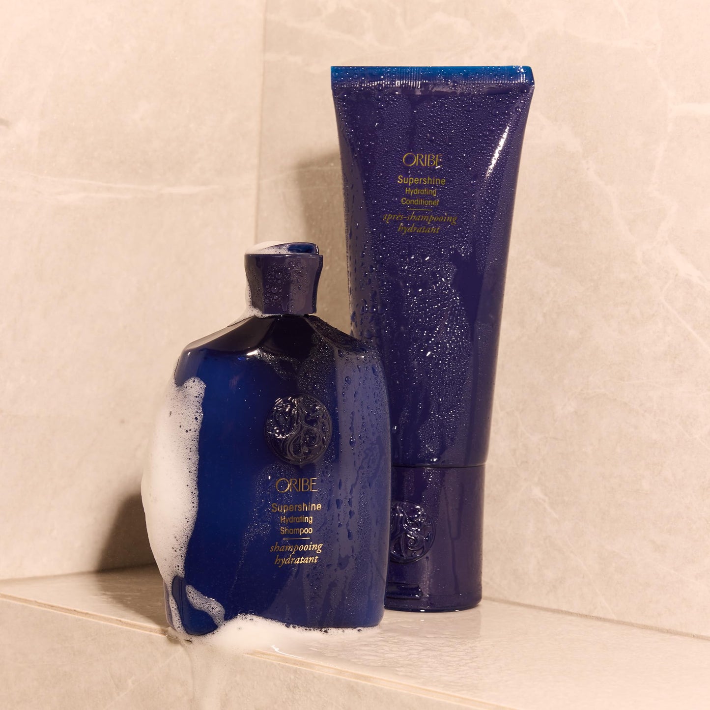 Oribe Supershine Hydrating Shampoo - Hydrates, Moisturizes & Nourishes Dry Hair - Adds Shine & Softens Strands - Smooths Frizz & Flyaways - For All Hair Types - 8.5 oz