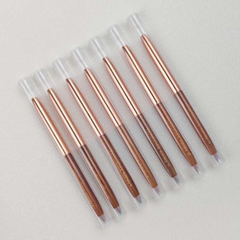 varnishea Pure Kolinsky Hair Acrylic Nail Brush Solid Wood Handle Professional Manicure Brushes for Powder Nail Acrylic Application - Salon & DIY Nail Art Essentials - Size 4, 1.0 Count