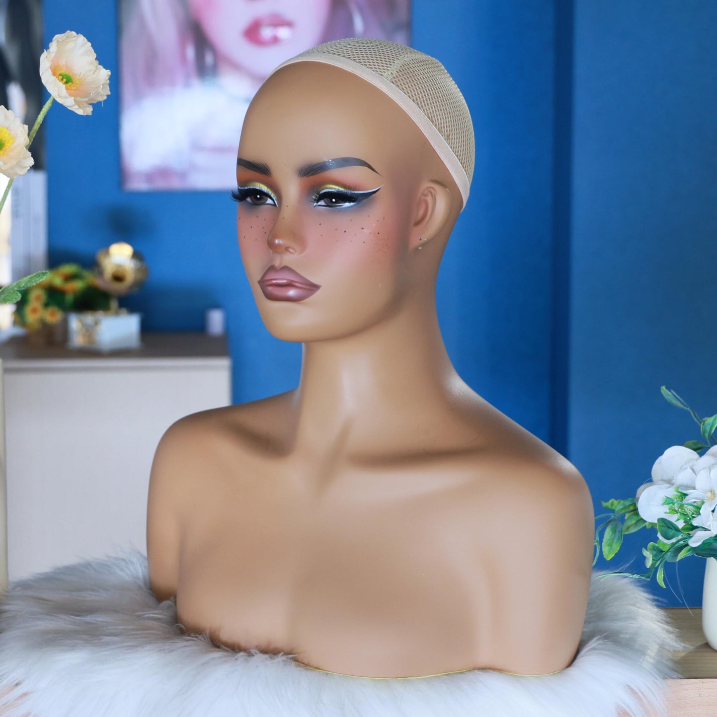 J&F CO. Female Mannequin Head with Shoulders, Display Bust for Wigs and Accessories, Makeup Practice (dc 3881 lf red Nose)