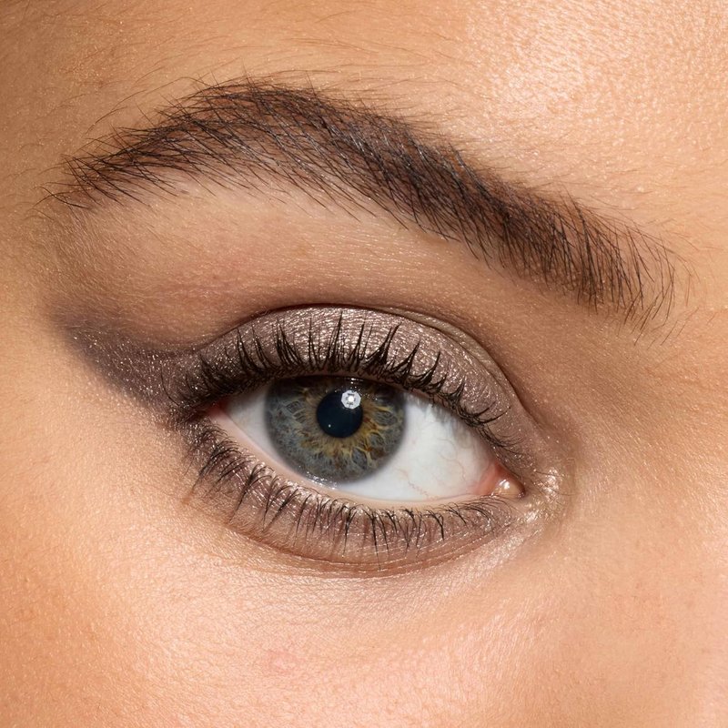 L'Oreal Paris Le Shadow Stick Eyeshadow - Blendable, Smudge-Resistant Cream in 250 Celestial Taupe