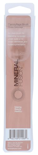 Mineral Fusion Camouflage Concealer Brush - Cruelty-Free Makeup Brush