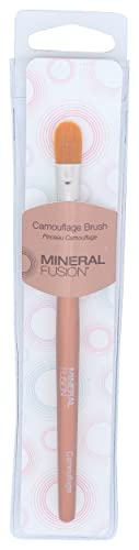 Mineral Fusion Camouflage Concealer Brush - Cruelty-Free Makeup Brush