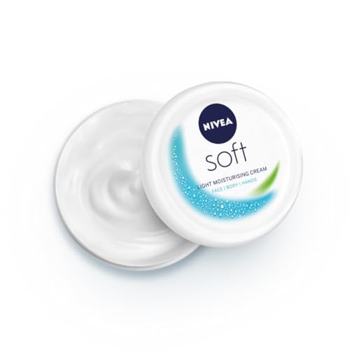 NIVEA Soft Light Moisturizer Cream with Vitamin E & Jojoba Oil 100ml