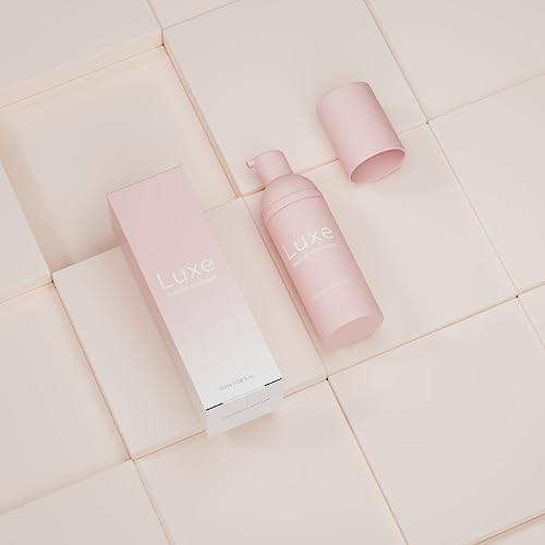 Luxe Cosmetics Eyelash Shampoo - Gentle, Sulfate-Free Hydrating Lash Cleanser
