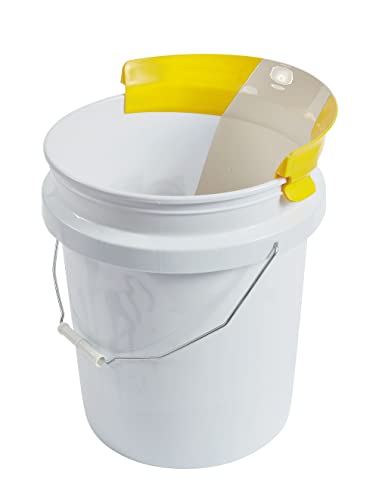 FoamPRO 135 No-Drip Paint Pouring Spout for 5 Gallon Buckets