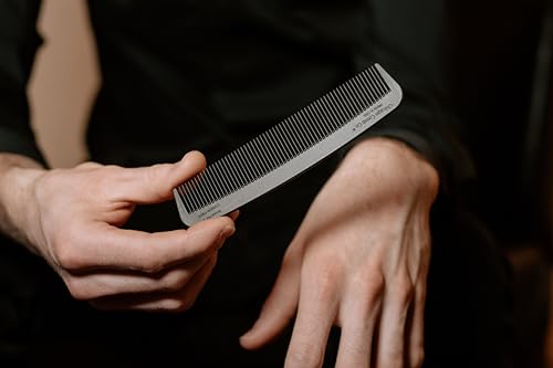 Chicago Comb Model 3 Carbon Fiber Pocket Comb - Anti-Static EDC for Fine Hair