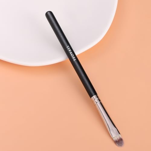 TEOYALL Round Flat Concealer Brush - Synthetic Precise Spot Coverage Tool