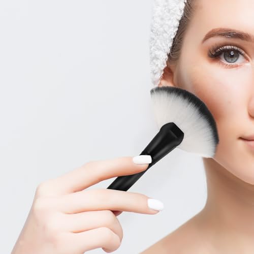 FdcZeyxior 2 PCS Fluffy Fan Makeup Brushes for Blush & Highlighter