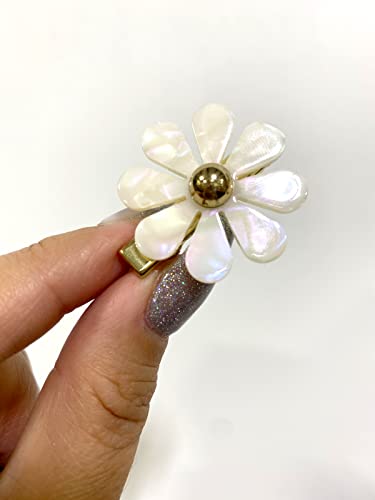 Alazco 2 Pack Flower Hair Clips with Pearly Petals - Daisy Style, 1.25"