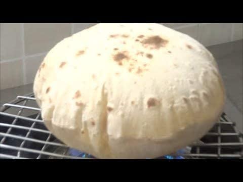 Stainless Steel Wire Roasting Net with Wooden Handle - Ideal for Roti, Papad, and Chapati