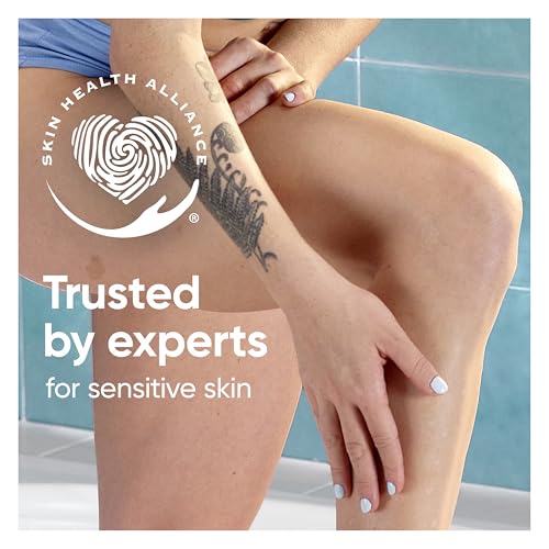 Gillette Venus Deluxe Smooth Sensitive Razor Blade Refills, 4 Count