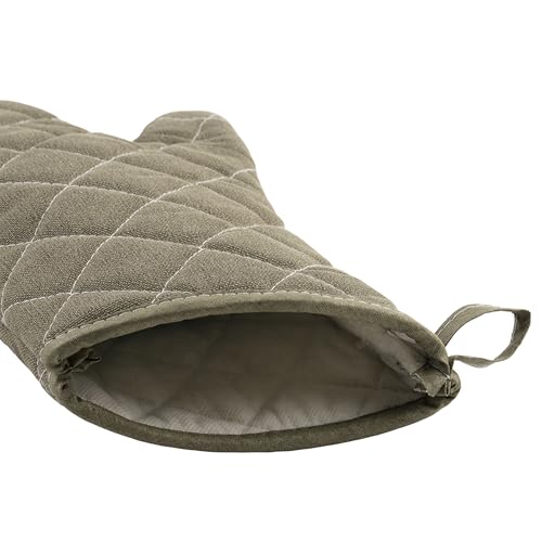 Winco 13-Inch Green Flame-Resistant Oven Mitt - 400°F Safe