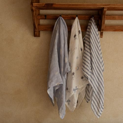 GLLQUEN BABY Muslin Swaddle Blankets - Soft & Breathable 3 Pack