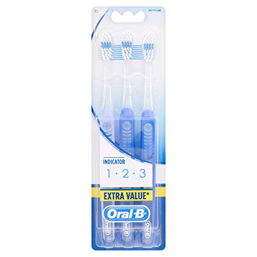 Oral-B 1-2-3 Indicator Manual Toothbrush - Colorful Pack of 1, 60g