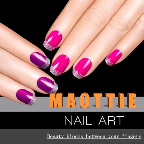 MAOTTIE Christmas Press On Nails Snowflake Glitter Snowman Short Square Fake Nails Red Xmas 24Pcs