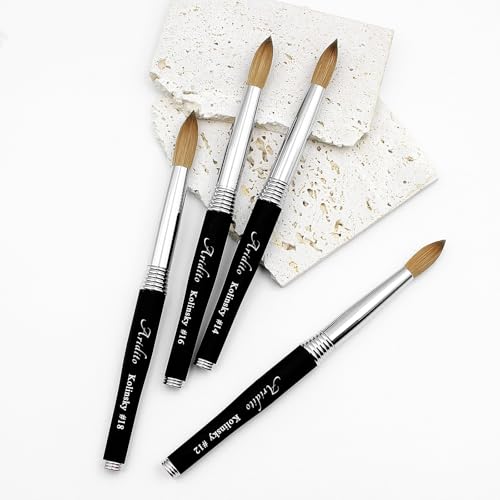 Kolinsky Acrylic Nail Art Brush #8 with Black Metal Handle