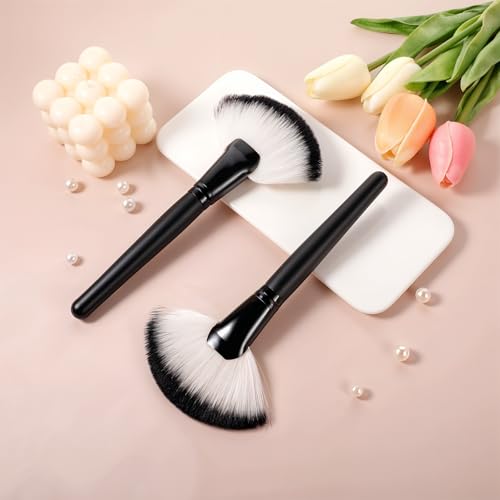 FdcZeyxior 2 PCS Fluffy Fan Makeup Brushes for Blush & Highlighter