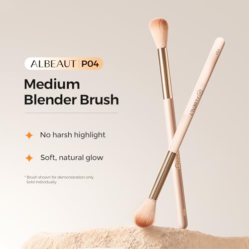 Fluffy Highlighter & Eyeshadow Blending Brush | ALBEAUT