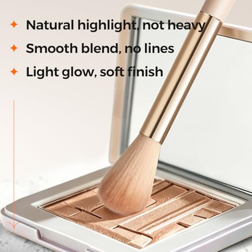 Fluffy Highlighter & Eyeshadow Blending Brush | ALBEAUT