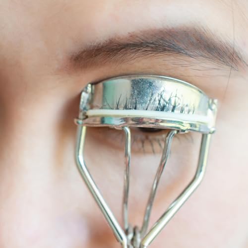 80 Pcs Eyelash Curler Refill Pads Silicone Replacement Refills with Storage Box