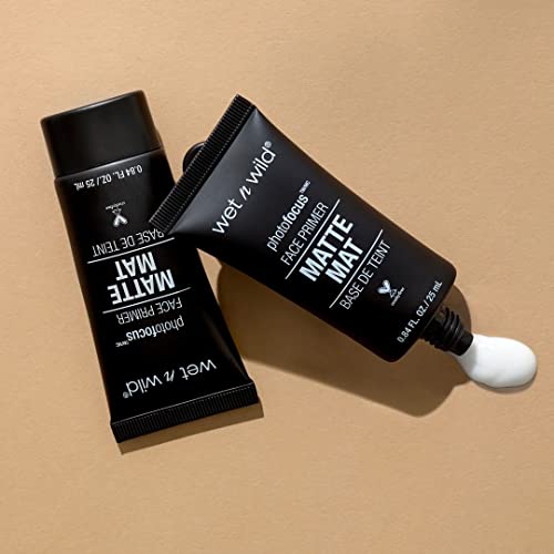 wet n wild Photo Focus Matte Face Primer with Aloe Vera & Vitamin E