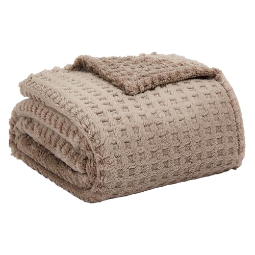 Lightweight Fleece Throw Blanket - 50x60 Inches, Soft 3D Jacquard