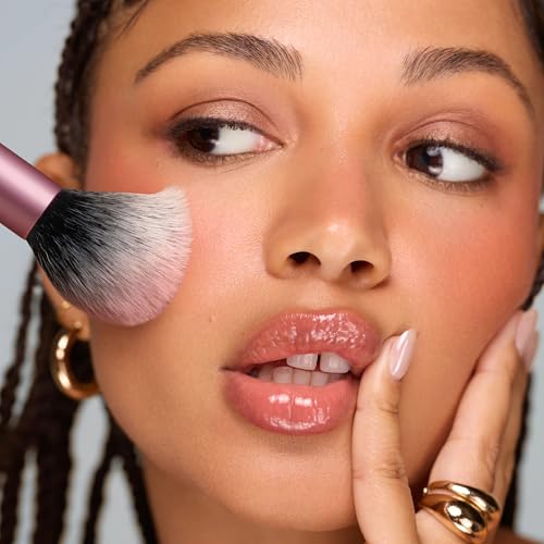 Real Techniques Precision Blush Brush - Fluffy Vegan Makeup Brush