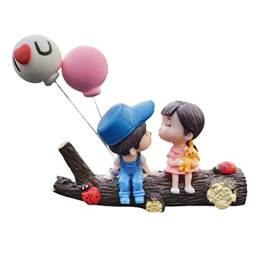 Cute Couple Kissing Car Dashboard Ornament - PVC Decoration