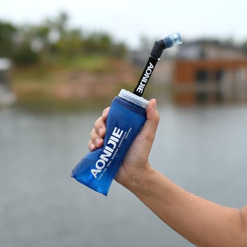 TRIWONDER Collapsible Water Bottle - BPA-Free Soft Flask for Outdoor Activities (250ml & 500ml)