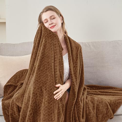 Chocolate Brown Fleece Throw Blanket - Soft & Cozy for Couch