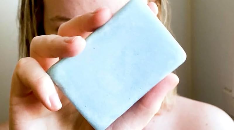 Solid Jojoba & Spirulina Shampoo Bar - Sulfate-Free, Vegan, Travel Friendly 3.75 oz