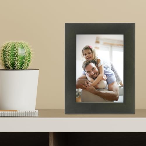 Contemporary Green Wood Picture Frame for 2x3 Photos