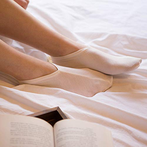Urbana Spa Prive Moisturizing Booties for Soft Skin