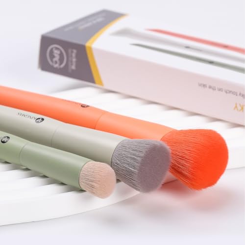 3-Piece Makeup Brush Set - Foundation, Contour & Concealer Brushes